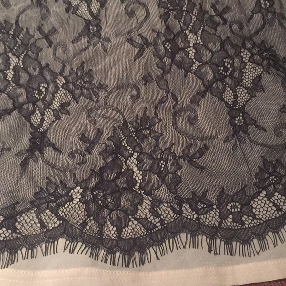 Ecetera Black Lace Short Sleeved Top. Small - Picture 6 of 7